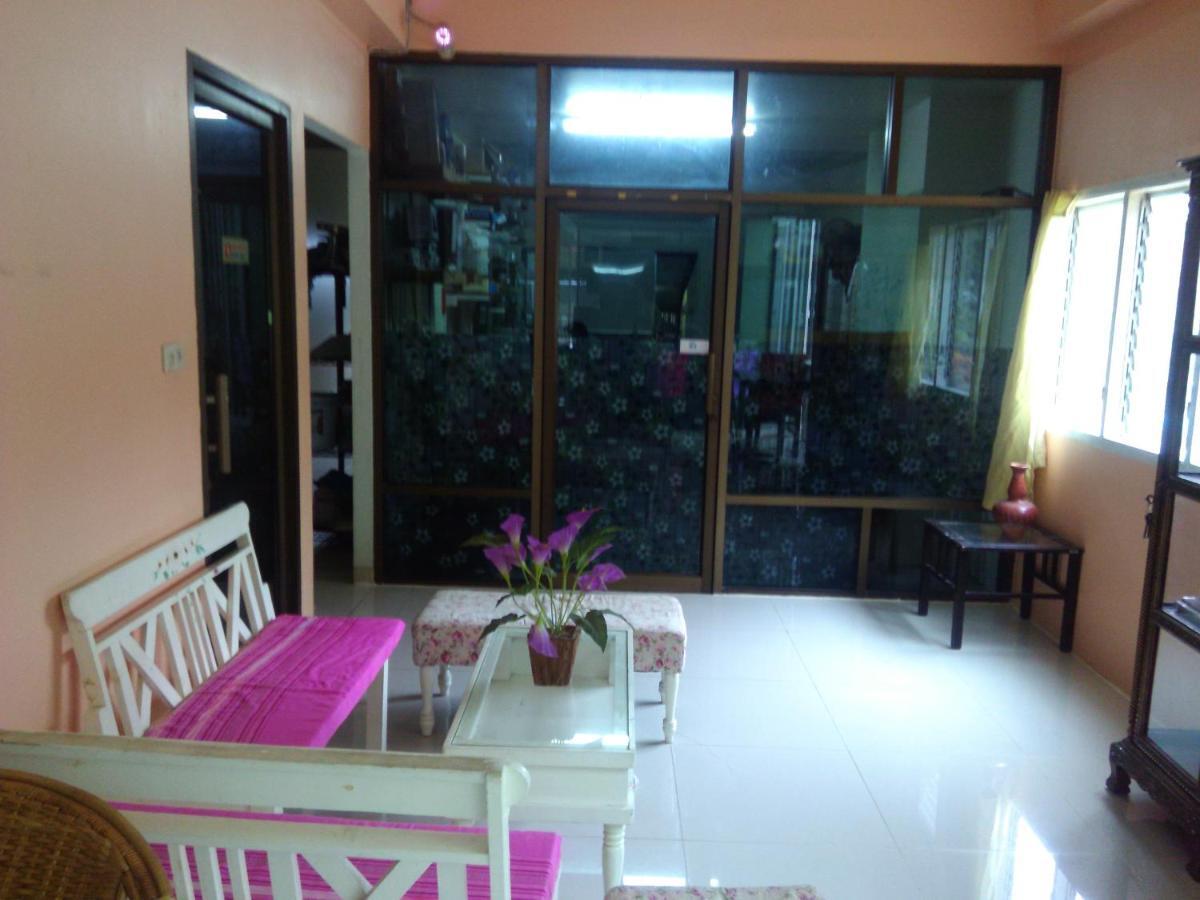 Chiangmai Bupatara Hotel Csiangmaj Kültér fotó